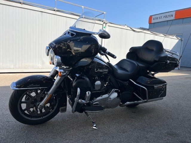 Harley-Davidson FLHTK Electra Glide Ultra Limited (schwarz) - Bild 10