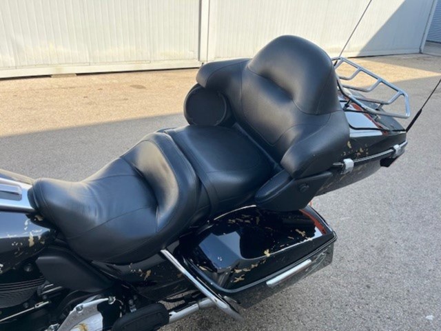 Harley-Davidson FLHTK Electra Glide Ultra Limited (schwarz) - Bild 11