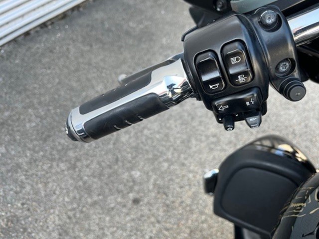 Harley-Davidson FLHTK Electra Glide Ultra Limited (schwarz) - Bild 12