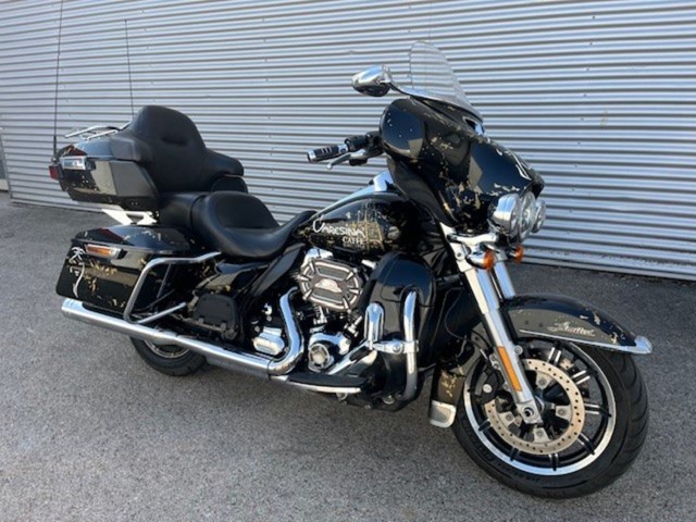 Harley-Davidson FLHTK Electra Glide Ultra Limited (schwarz) - Bild 4