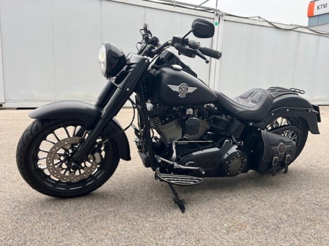 Harley-Davidson Softail Fat Boy S (schwarz) - Bild 12