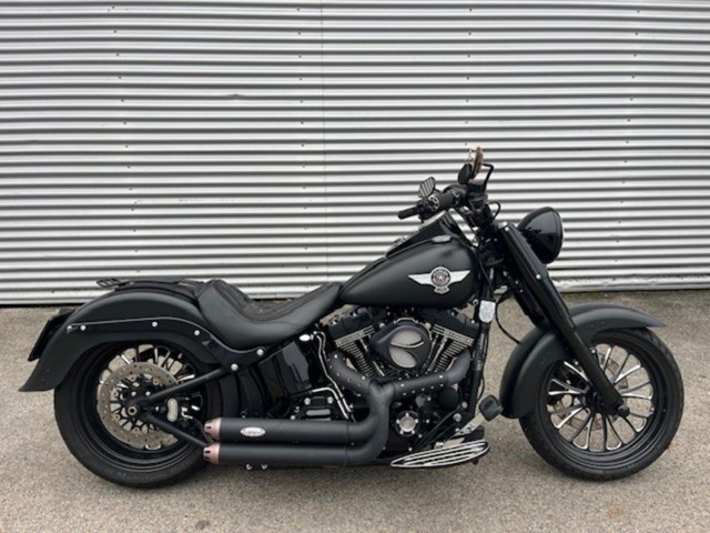 Harley-Davidson Softail Fat Boy S (schwarz) - Bild 2