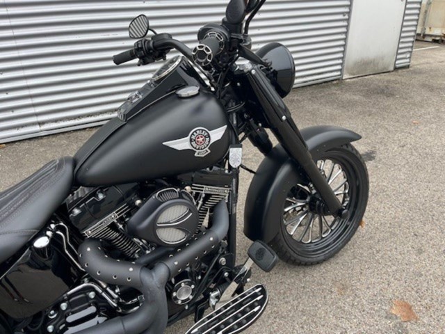 Harley-Davidson Softail Fat Boy S (schwarz) - Bild 3