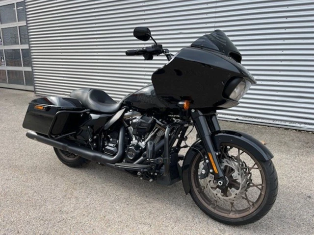 Harley-Davidson Touring Road Glide ST (schwarz) - Bild 13