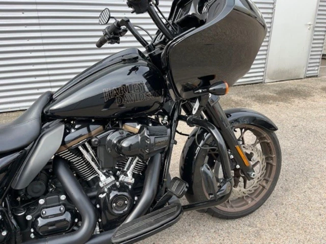 Harley-Davidson Touring Road Glide ST (schwarz) - Bild 14