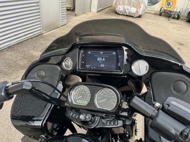 Harley-Davidson Touring Road Glide ST (schwarz) - Bild 3