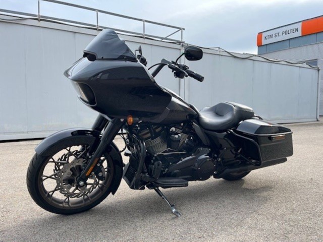 Harley-Davidson Touring Road Glide ST (schwarz) - Bild 7