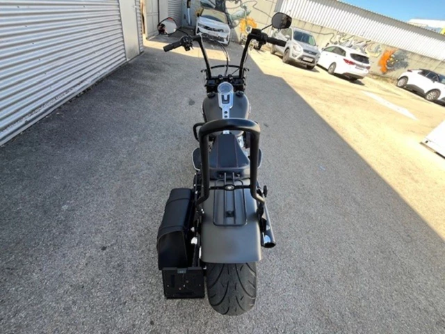 Harley-Davidson Softail Fat Boy 114 FLFBS (schwarz) - Bild 8