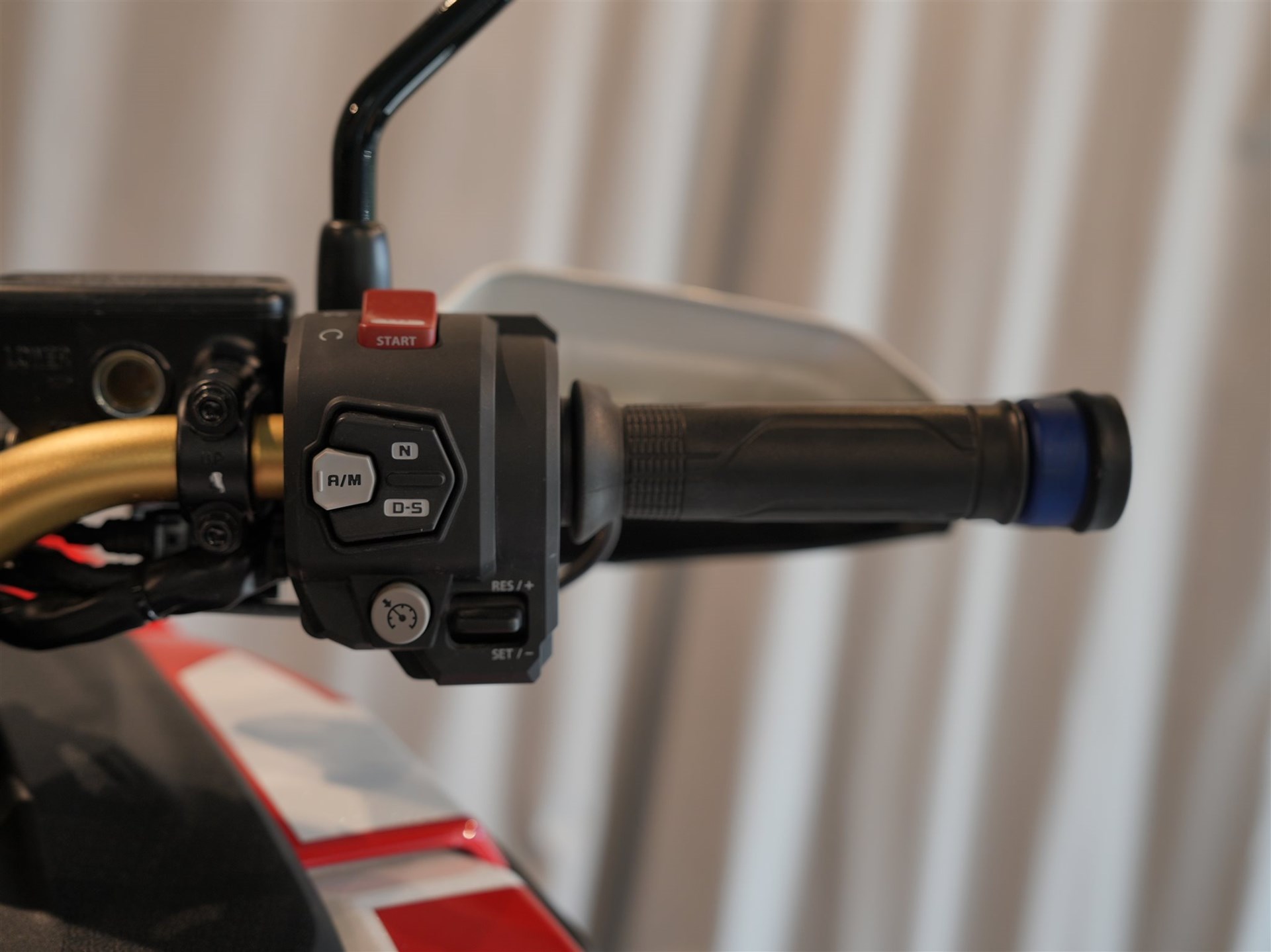 Honda CRF1100L Africa Twin Adventure Sports DCT, Electronic Suspension - Vorführfahrzeug inkl. Zubehör - sofort verfügbar