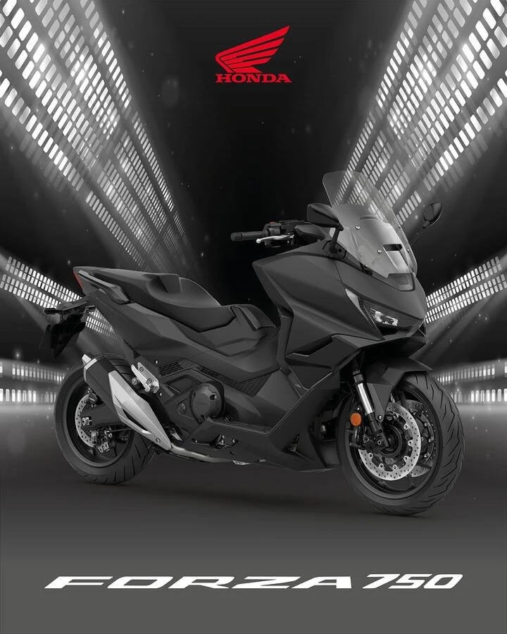 Honda Forza 750 