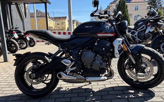 Gebrauchtmotorrad Triumph Trident 660 - Bild 1