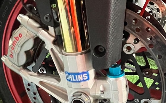 Gebrauchtmotorrad Aprilia RSV 4 Factory - Bild 3