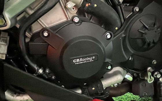 Gebrauchtmotorrad Aprilia RSV 4 Factory - Bild 9