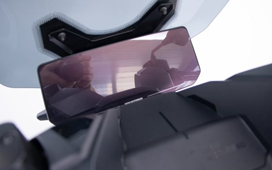 Gebrauchtmotorrad BMW CE 04 - Bild 12