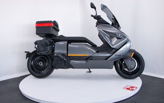 Gebrauchtmotorrad BMW CE 04 - Bild 7