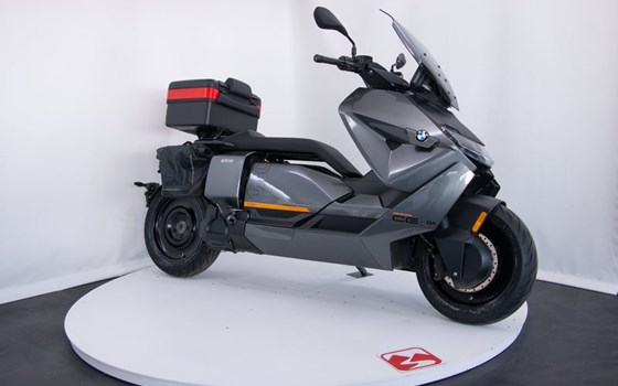 Gebrauchtmotorrad BMW CE 04 - Bild 8
