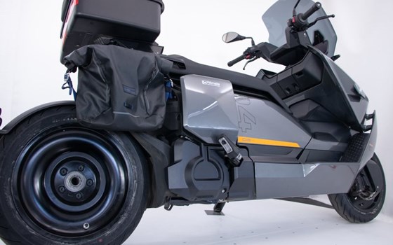 Gebrauchtmotorrad BMW CE 04 - Bild 9