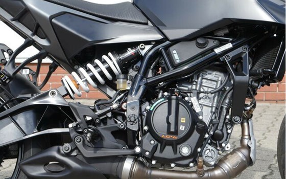 Neufahrzeug KTM 125 Duke - Bild 6