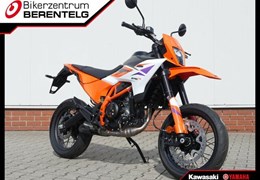 Neumotorrad KTM 390 SMC R