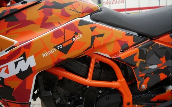 Neufahrzeug KTM 390 SMC R - Bild 15
