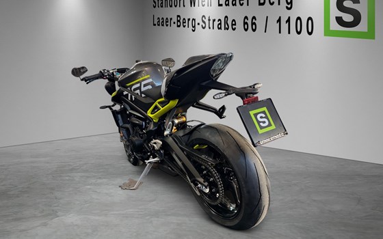 Neufahrzeug Triumph Street Triple - Bild 3