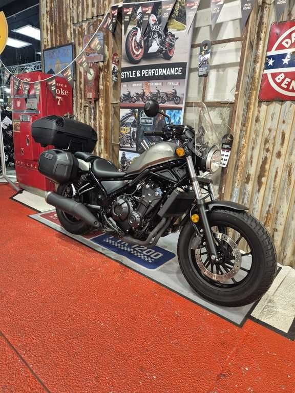 Honda CMX500 Rebel S