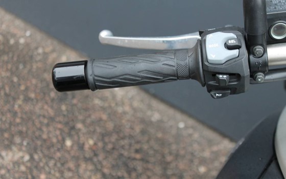 Gebrauchtmotorrad Suzuki V-Strom 1000 - Bild 5