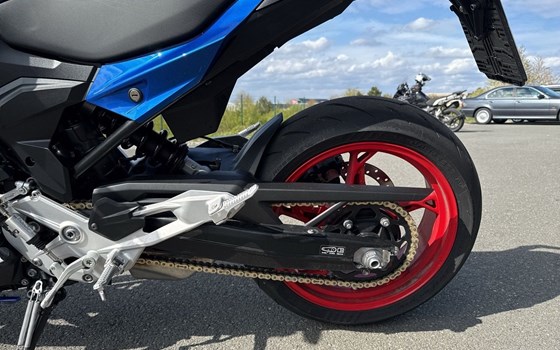 Gebrauchtmotorrad BMW F 900 R - Bild 10