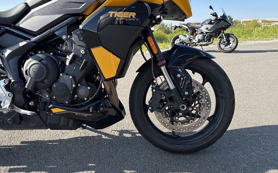 Gebrauchtmotorrad Triumph Tiger Sport 800 - Bild 7