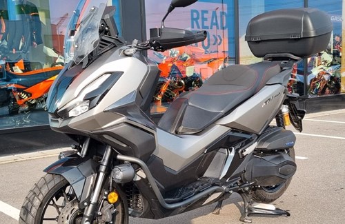 Gebrauchtmotorrad Honda ADV350