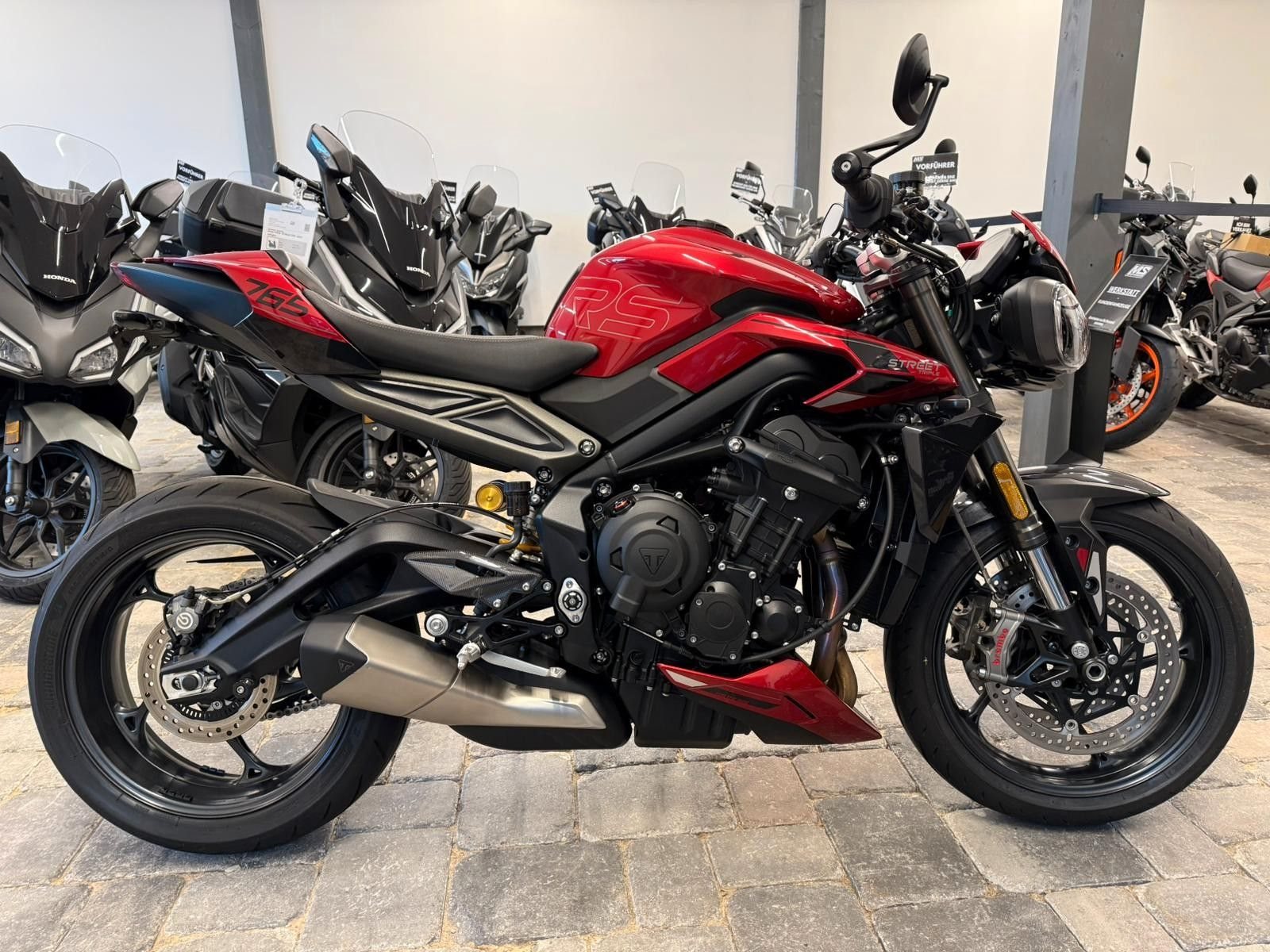 Triumph Street Triple 765 RS