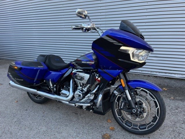 Harley-Davidson CVO Road Glide FLTRXSE (blau) - Bild 4