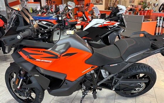 Neufahrzeug KTM 1390 Super Adventure S - Bild 6