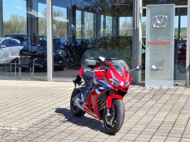 Honda CBR650R