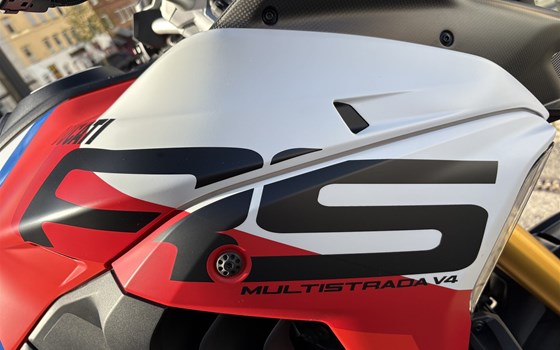 Gebrauchtmotorrad Ducati Multistrada V4 RS - Bild 12