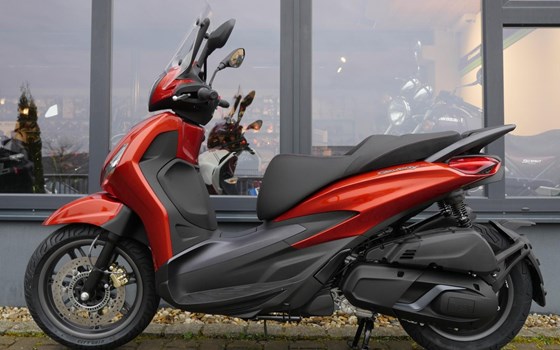 Gebrauchtmotorrad Piaggio Beverly 400 S - Bild 2