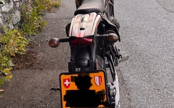 Motorrad Occasion Rieju MRT 50 SM - Bild 5