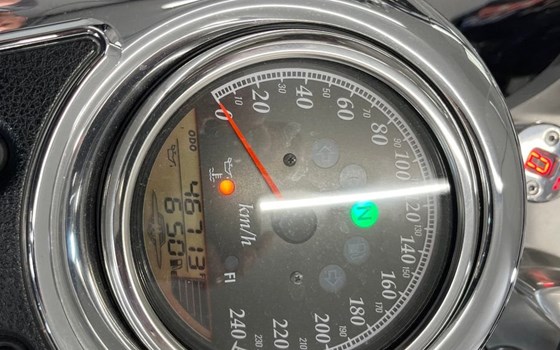 Gebrauchtmotorrad Suzuki Intruder C1800R - Bild 6