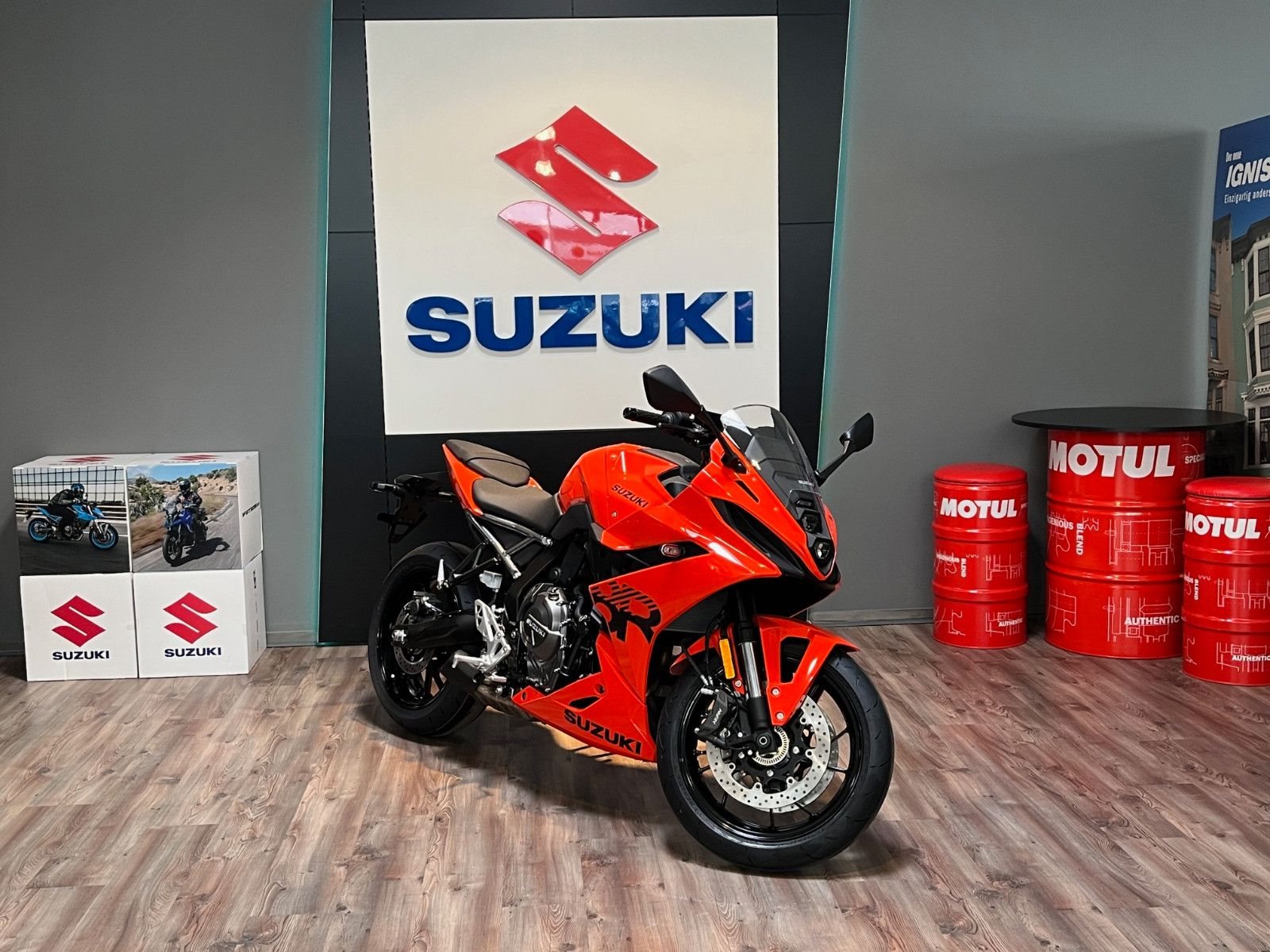 Suzuki GSX-8R