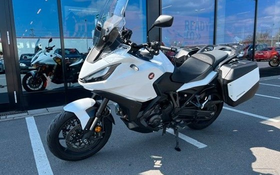 Gebrauchtmotorrad Honda NT1100 DCT - Bild 1