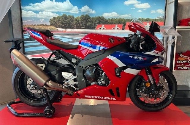Honda CBR1000RR-R Fireblade