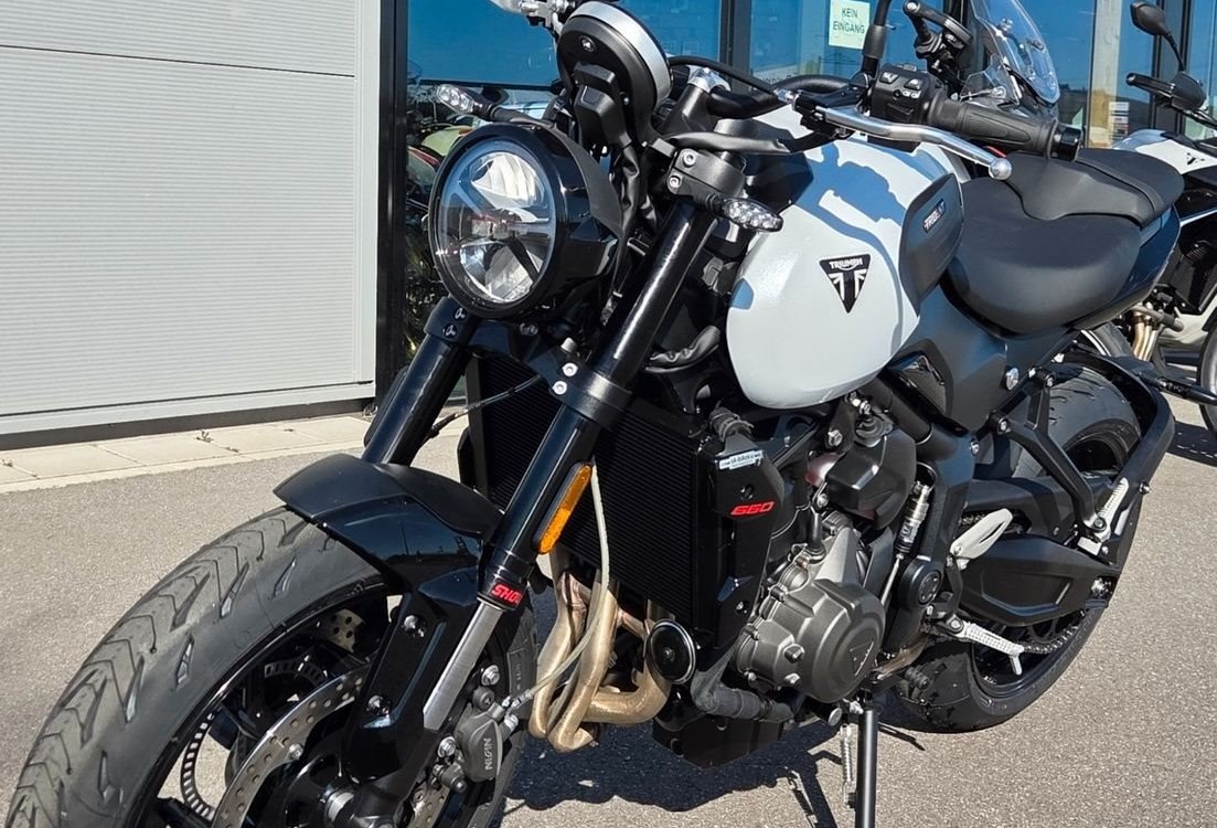 Angebot Triumph Trident 660