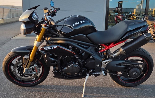Triumph Speed Triple R