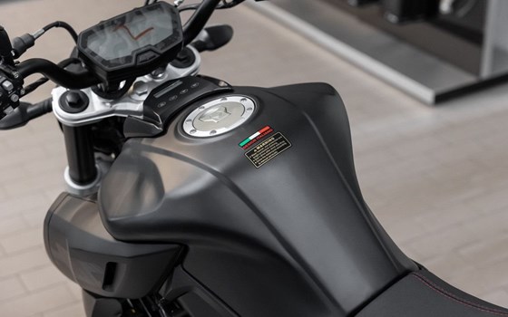 Neufahrzeug Motobi DL 400 Naked - Bild 10