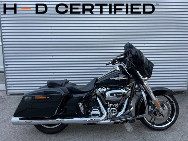 Harley-Davidson Street Glide FLHX (schwarz) - Bild 1