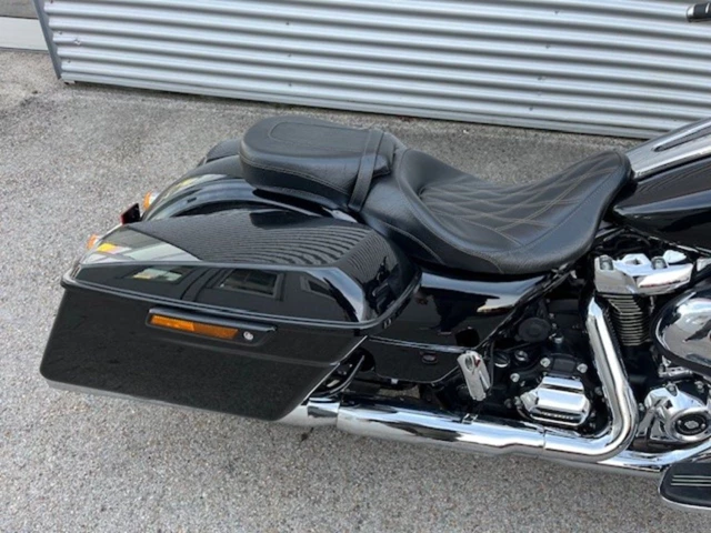 Harley-Davidson Street Glide FLHX (schwarz) - Bild 7