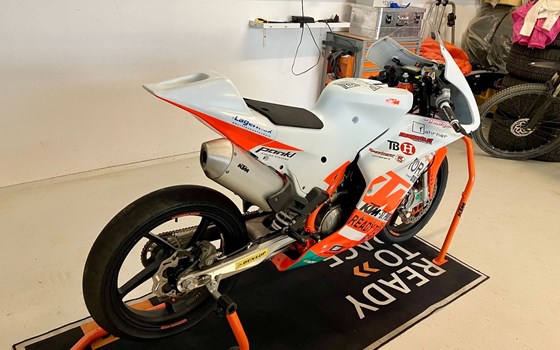 Gebrauchtmotorrad KTM RC4R - Bild 3