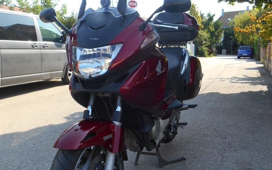 Gebrauchtmotorrad Honda NT700V Deauville - Bild 1