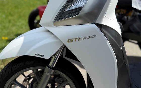 Gebrauchtmotorrad Kymco People GT 300i - Bild 6