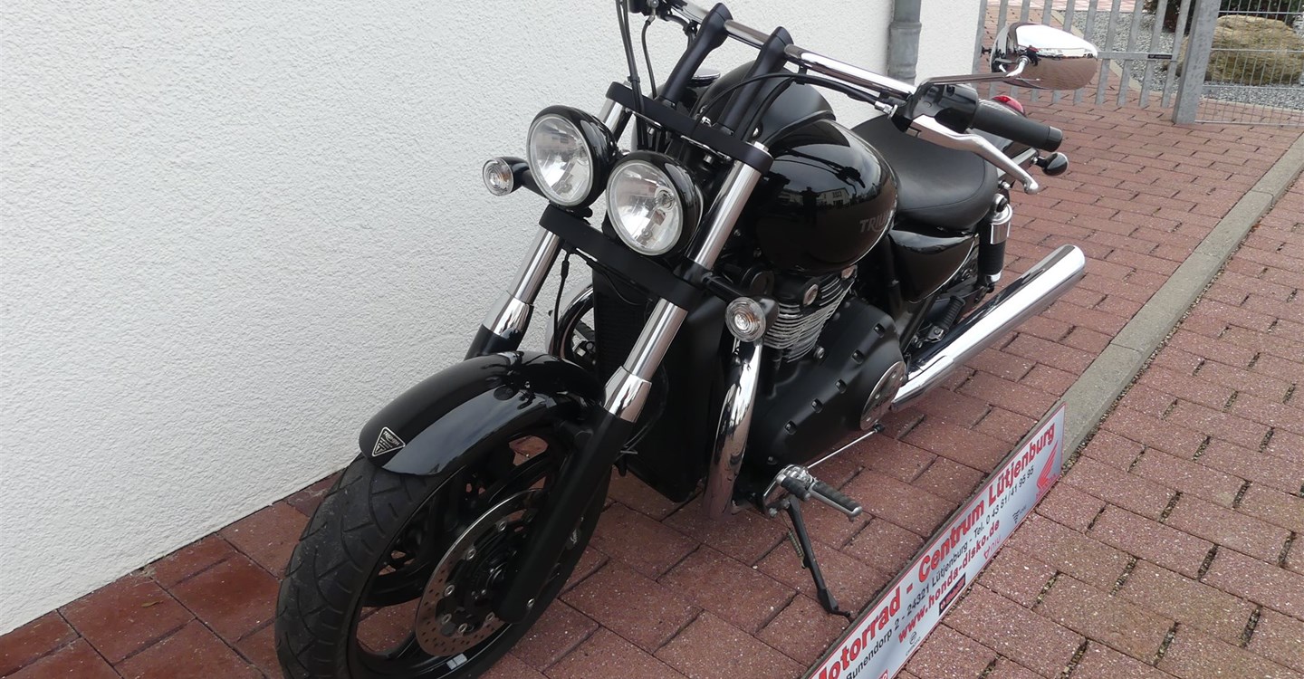 Offer Triumph Thunderbird Nightstorm